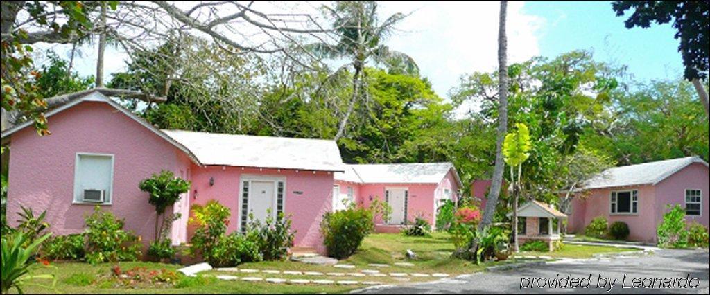 Orchard Garden Hotel Nassau Exterior foto